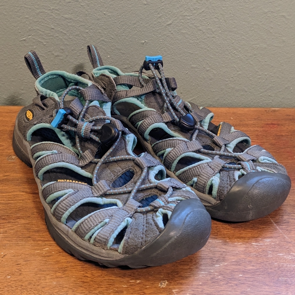 Keen Whisper Water Sandal Size 8